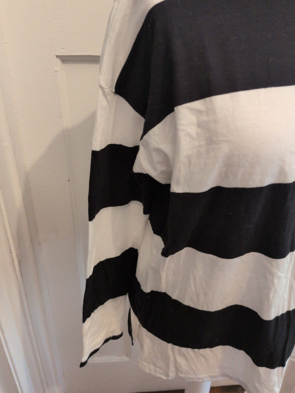 New Look 14 Black And White Stripe Long Sleeve T-shirt