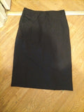 Ladies Austin Reed Size 14 Black With Pink Pinstripe Lined Skirt