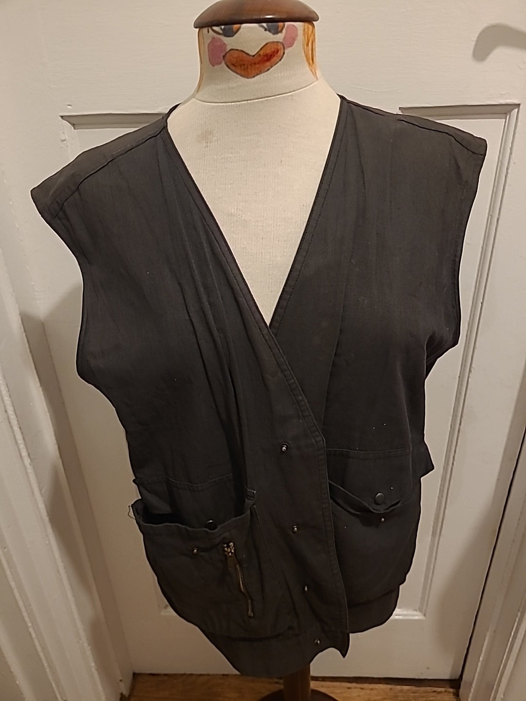 Mens Jinzai Size Medium Grey Waistcoat
