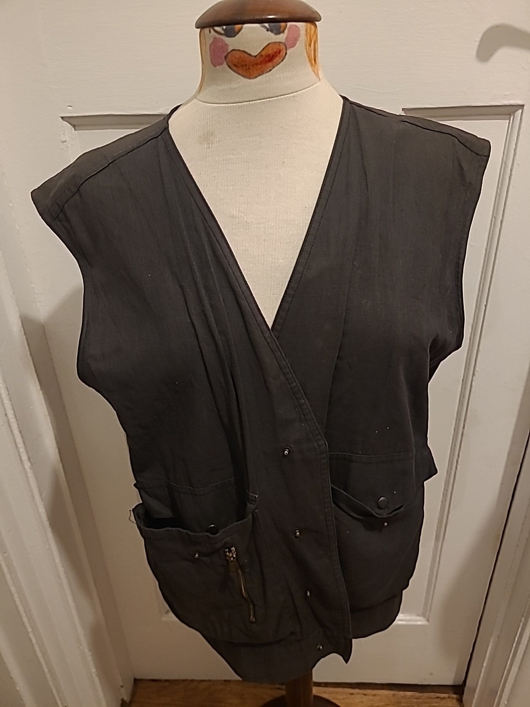 Mens Jinzai Size Medium Grey Waistcoat