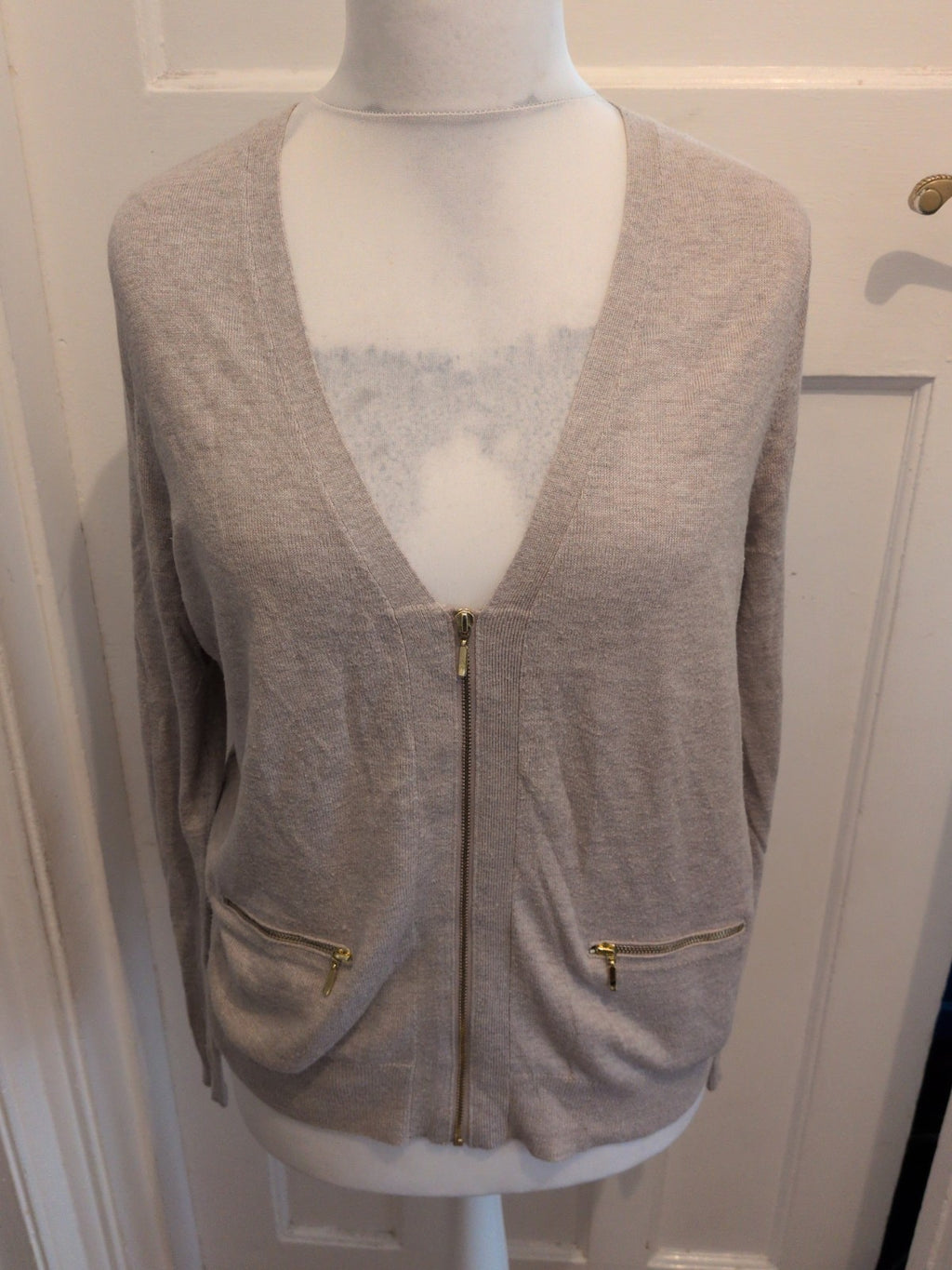 Marks And Spencer 18 Neutral V Neck Semi Zip Rop
