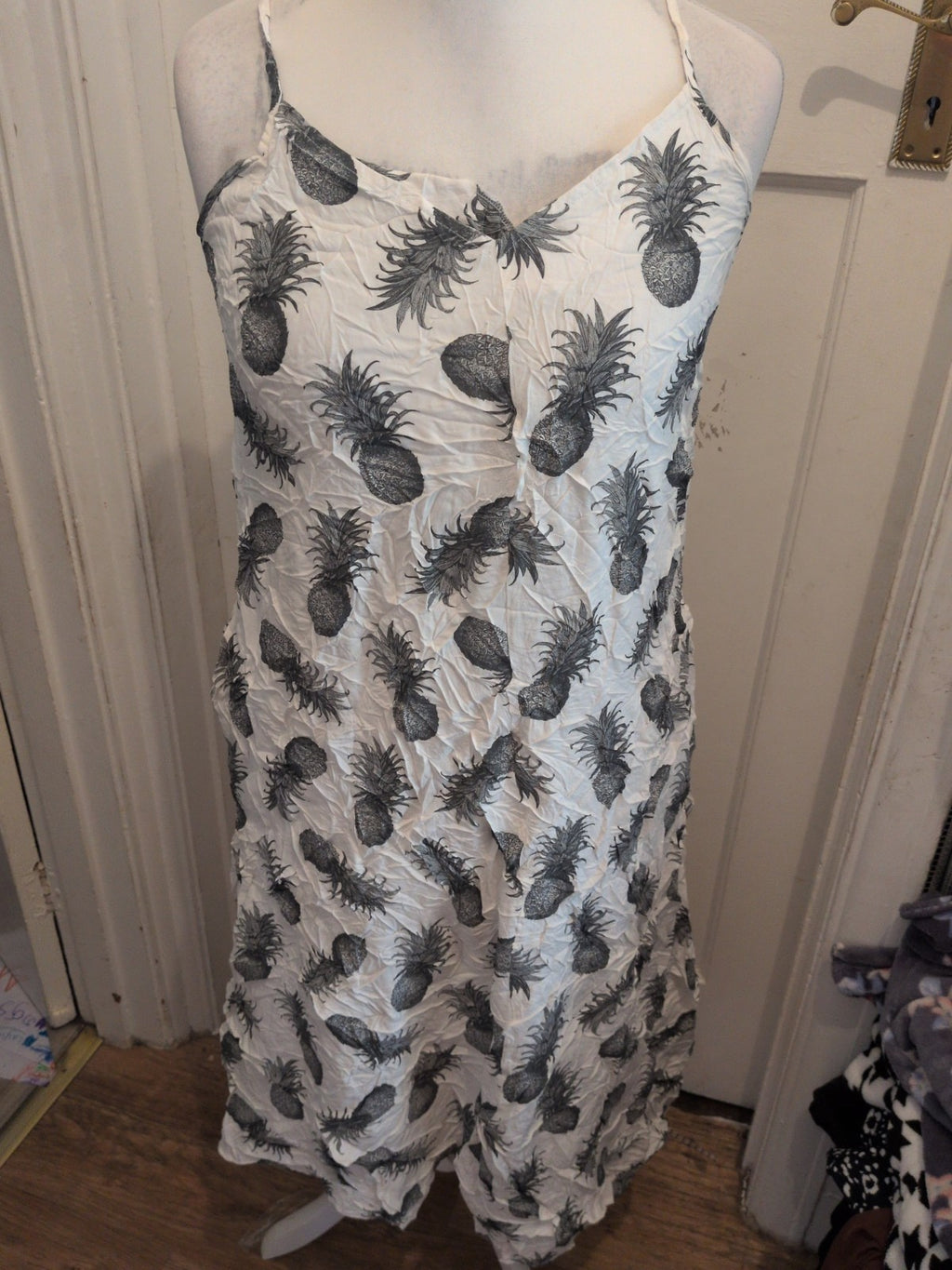 George 12 Cream Grey Pineapple Pattern Dress Sleeveless