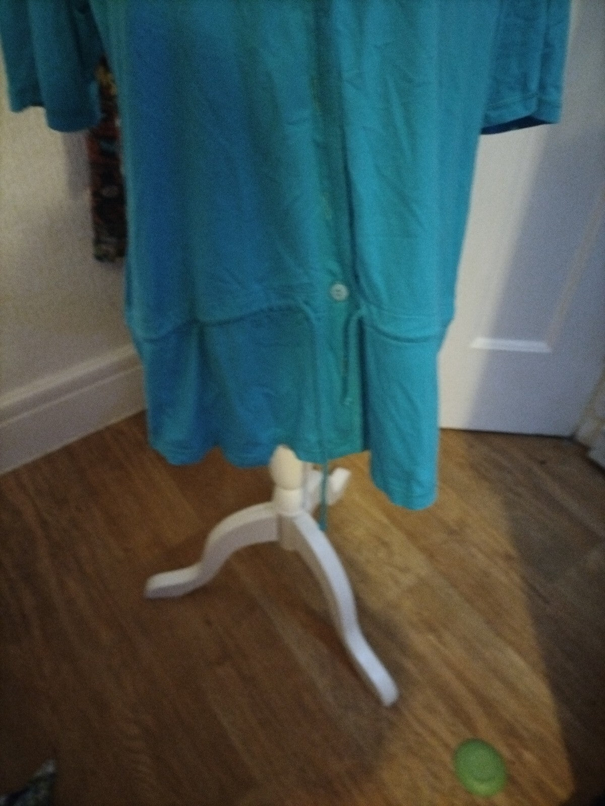 Ladies Sensations Size Medium Teal Short Sleeved Blouse
