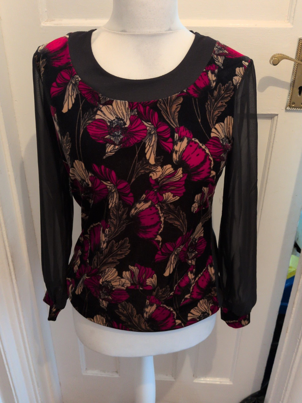 Afibel 10-12 Black Floral Long Sleeve Blouse Padded