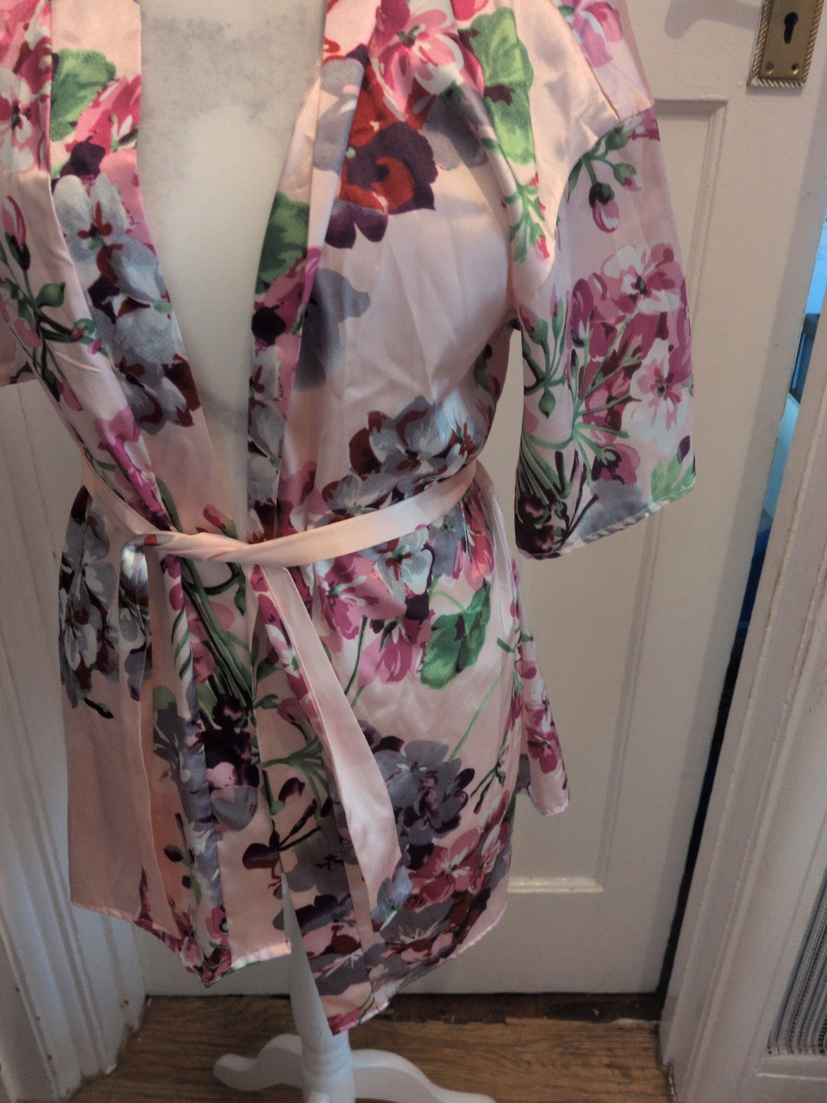 Small Floral Pink Belted Blouse Nightwear