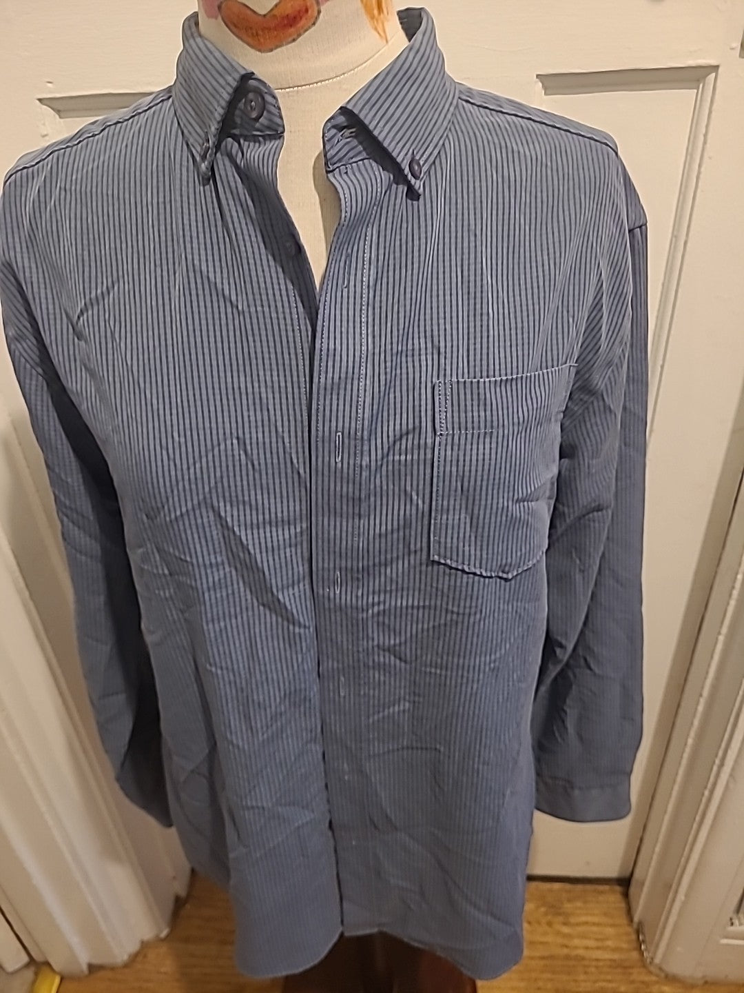 Mens Tu Size Medium Pastel Blue Faint Striped Long Sleeved Shirt
