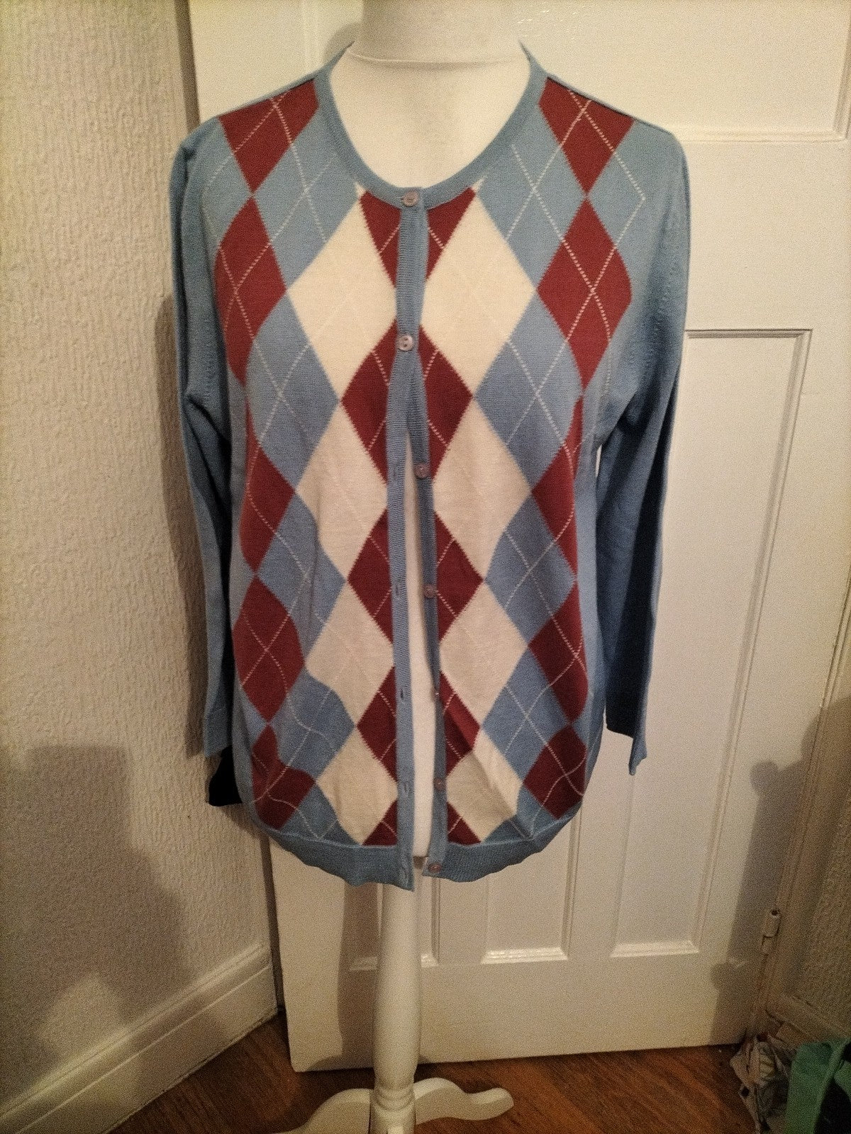 Ladies Sixth Sense Size XL Multi Buttoned Cardigan