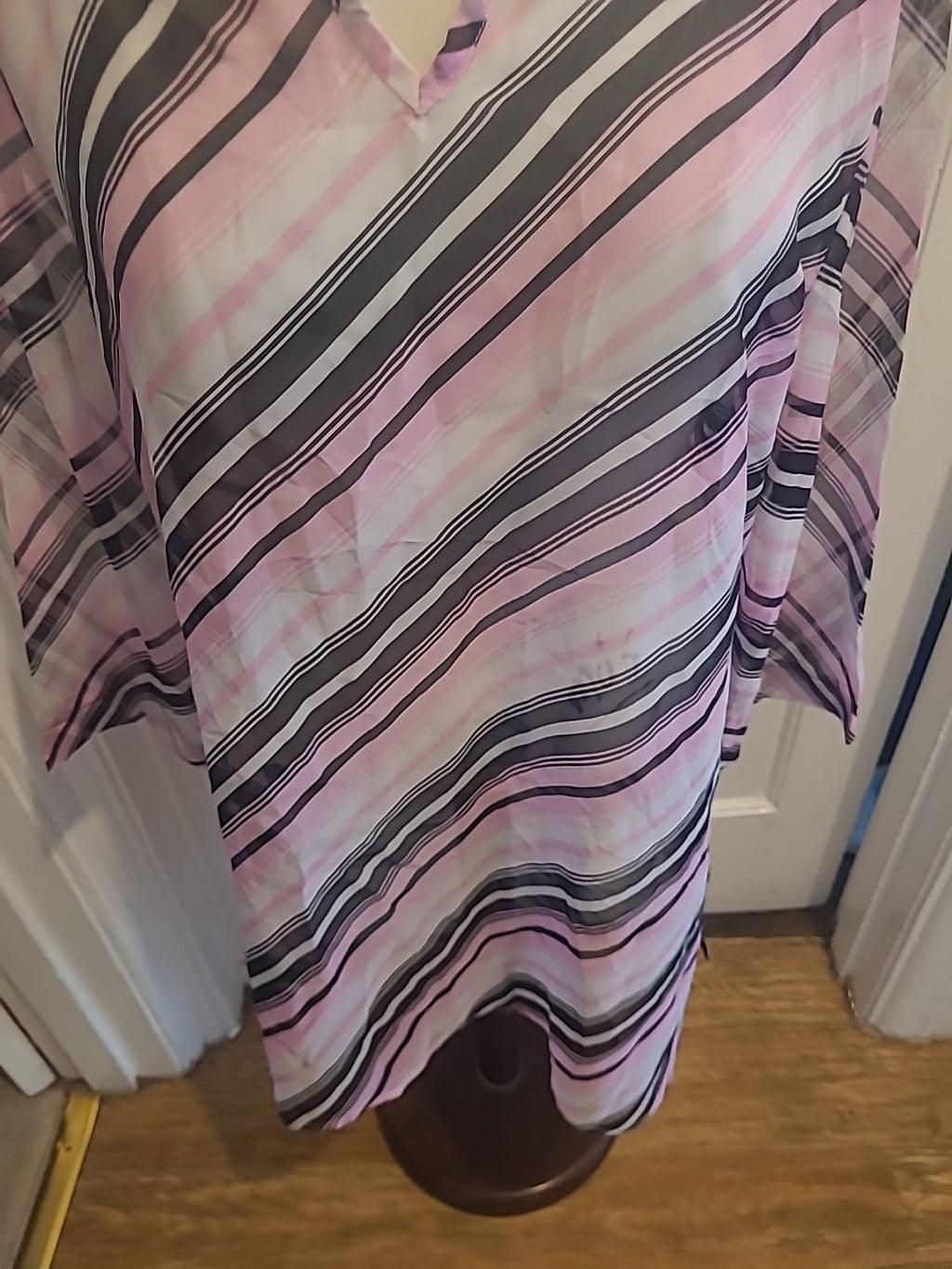 Ladies Primark Beachwear Size 14 Pink Black Long Sleeved Beachwear