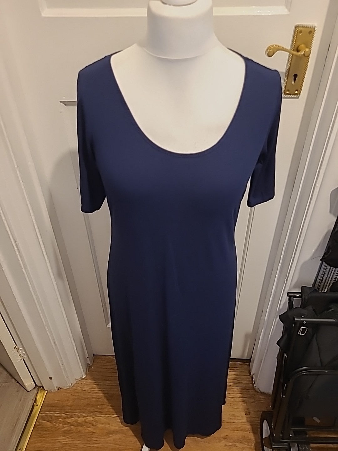 Ladies M&Co Size 14 Navy Long Length Short Sleeved Dress