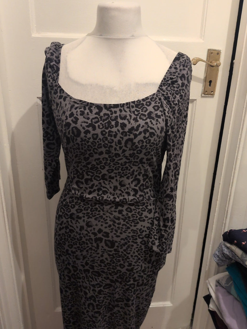 Sosandar Small Leopard Print Half Sleeve Dress
