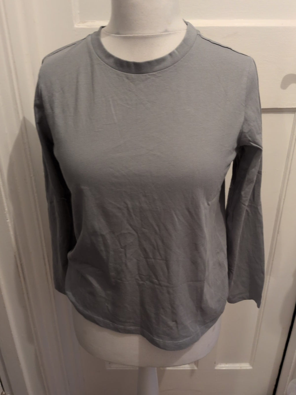 Primark M Long Sleeve Pale Grey T-shirt
