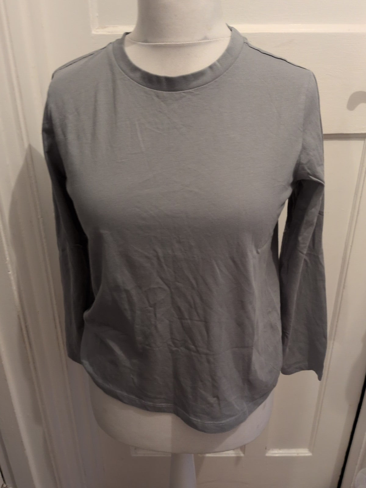 Primark M Long Sleeve Pale Grey T-shirt