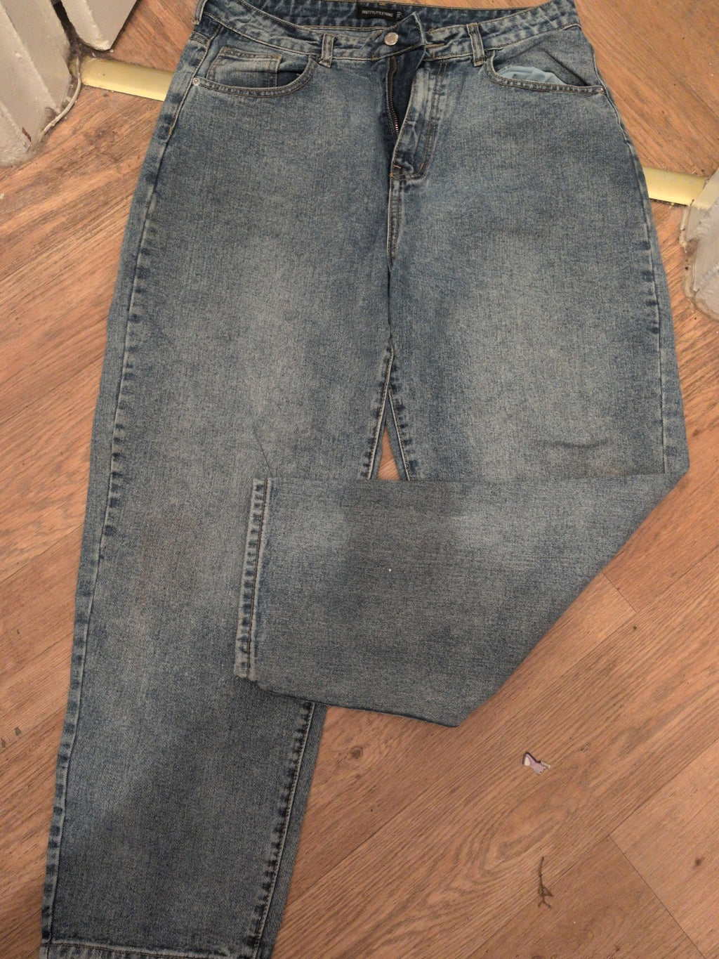 Ladies Prettylittlething Size 14 Wide Leg Denim Jeans With Yellow Pocket
