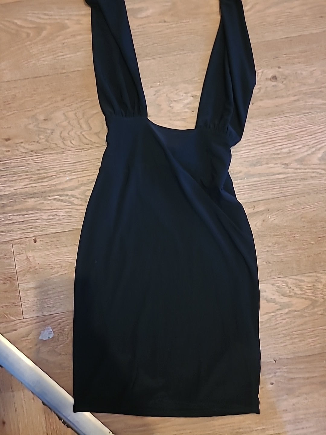 Ladies I Saw It First Size 8 Black Halterneck Top