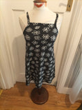 Girls Primark Age 10-11 Years Black/White Floral Sleeveless Dress