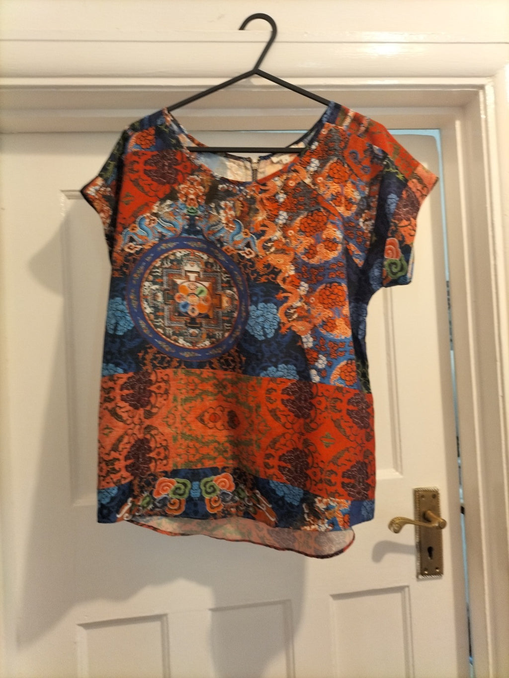 Ladies River Island Size 6 Multi Aztec Floral Short Sleeved Tshirt