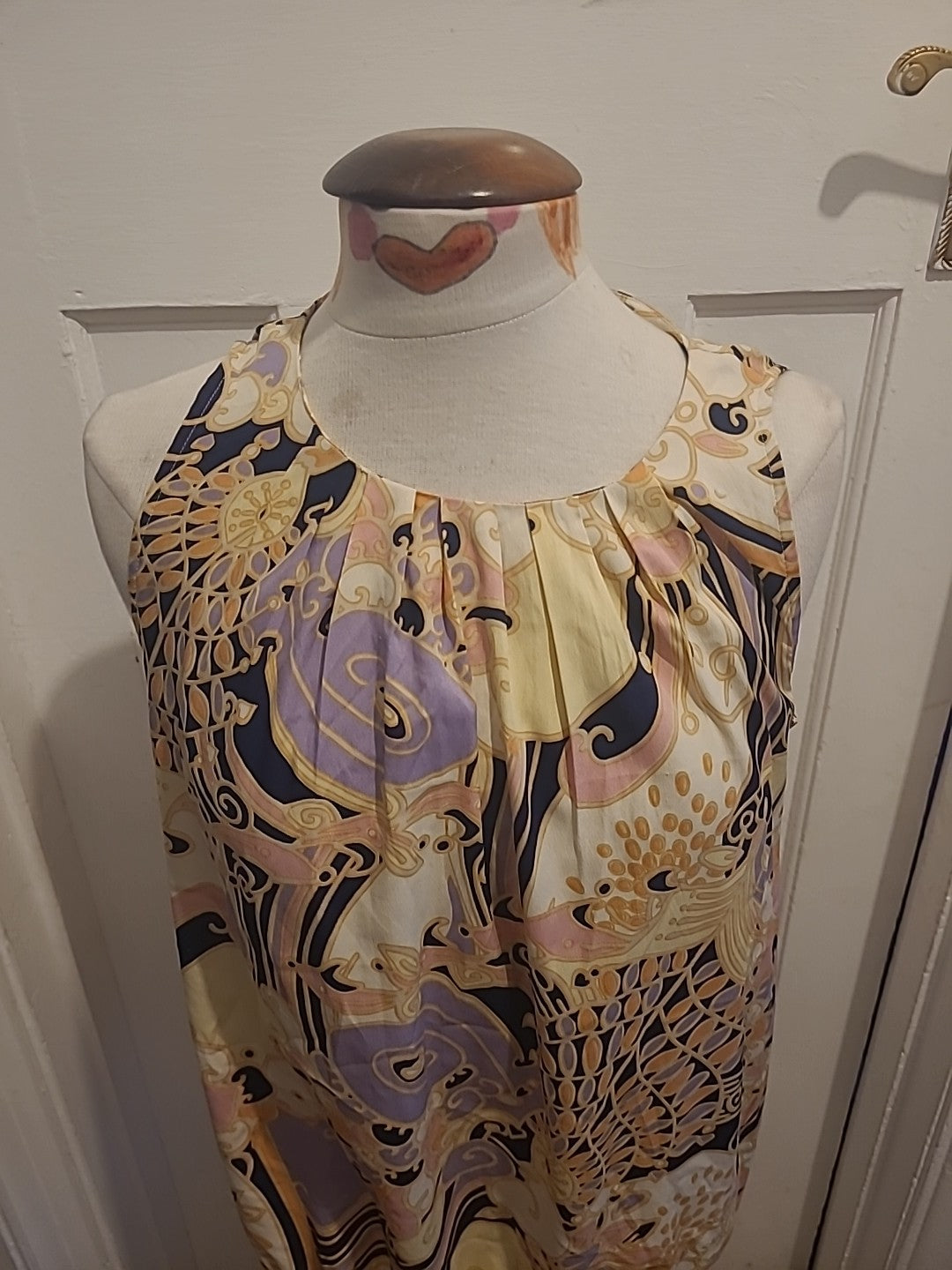 Ladies Dorothy Perkins Size 12 Pink Yellow Beige Black Aztec Sleeveless Tshirt