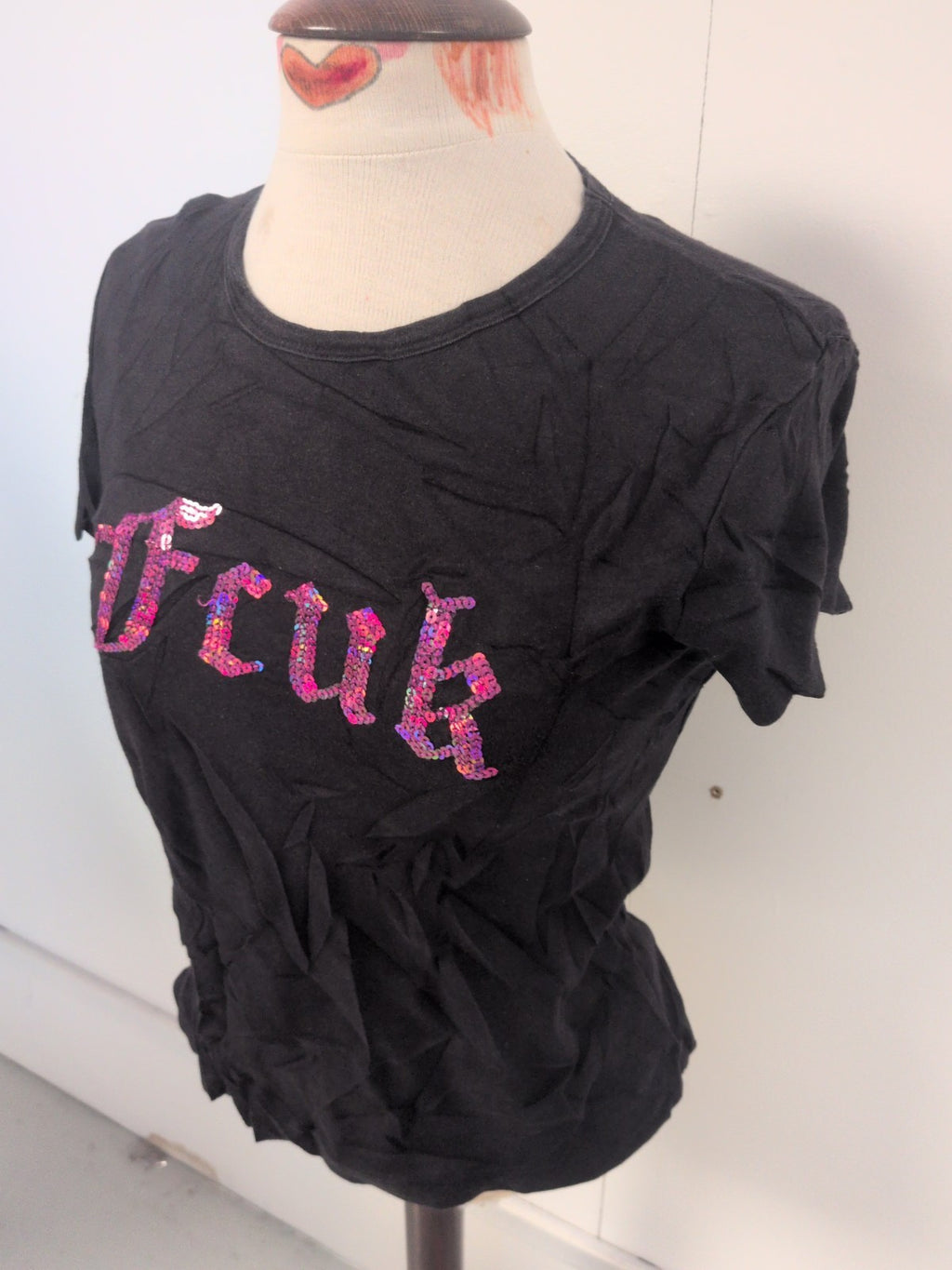 Ladies Fcuk Jeans Size Large Black With Pink Sequin Short Sleeve T-shirt