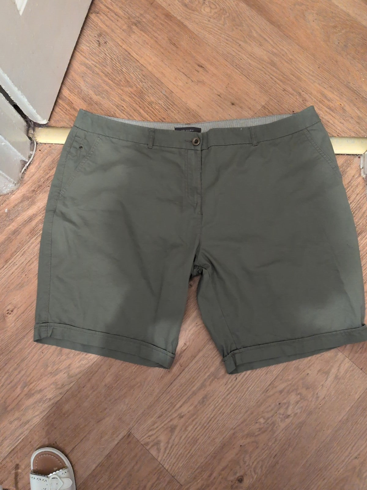 Primark 20 Khaki Shorts