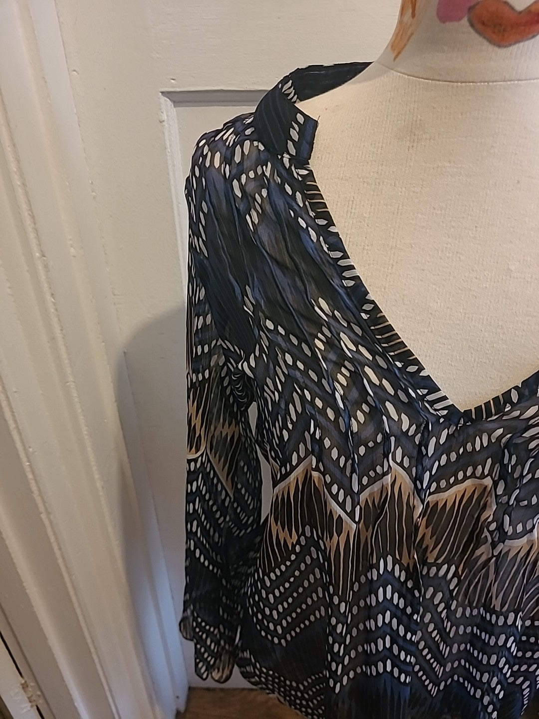 Ladies Pia Rossini Size Medium Multi See Through Long Sleeved Blouse