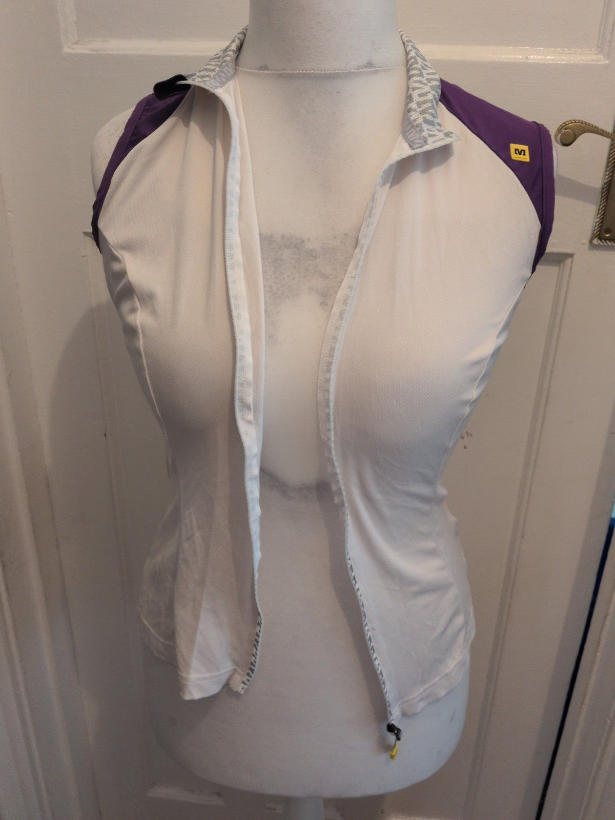 Mavic Medium White Zipped Cycling Jersey