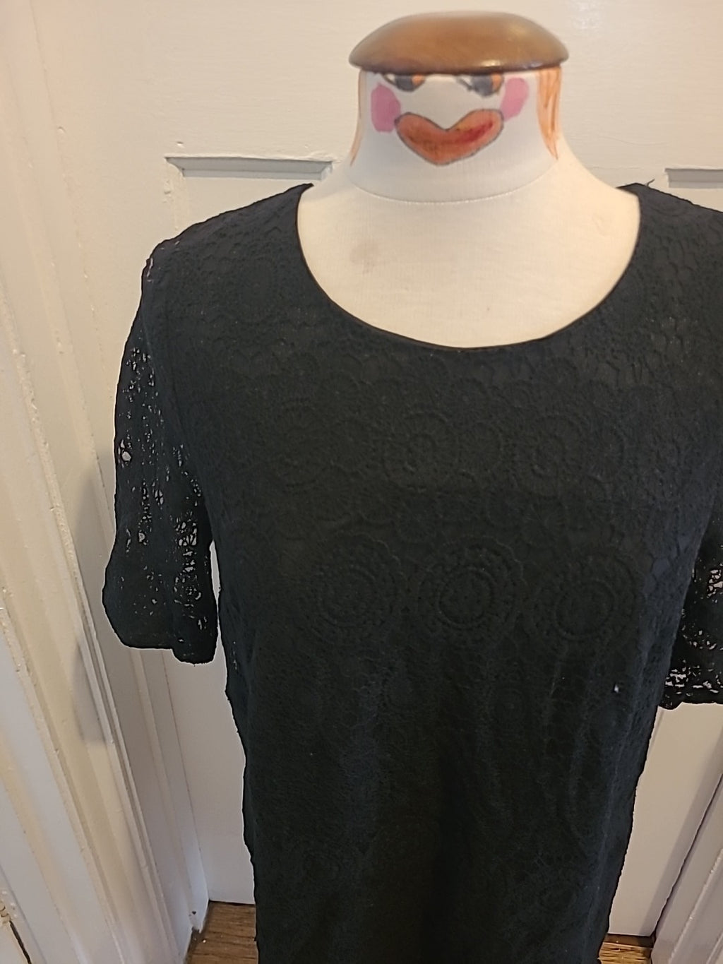 Ladies Tokyo Doll Size 14 Black Lace Lined Short Sleeved Dress