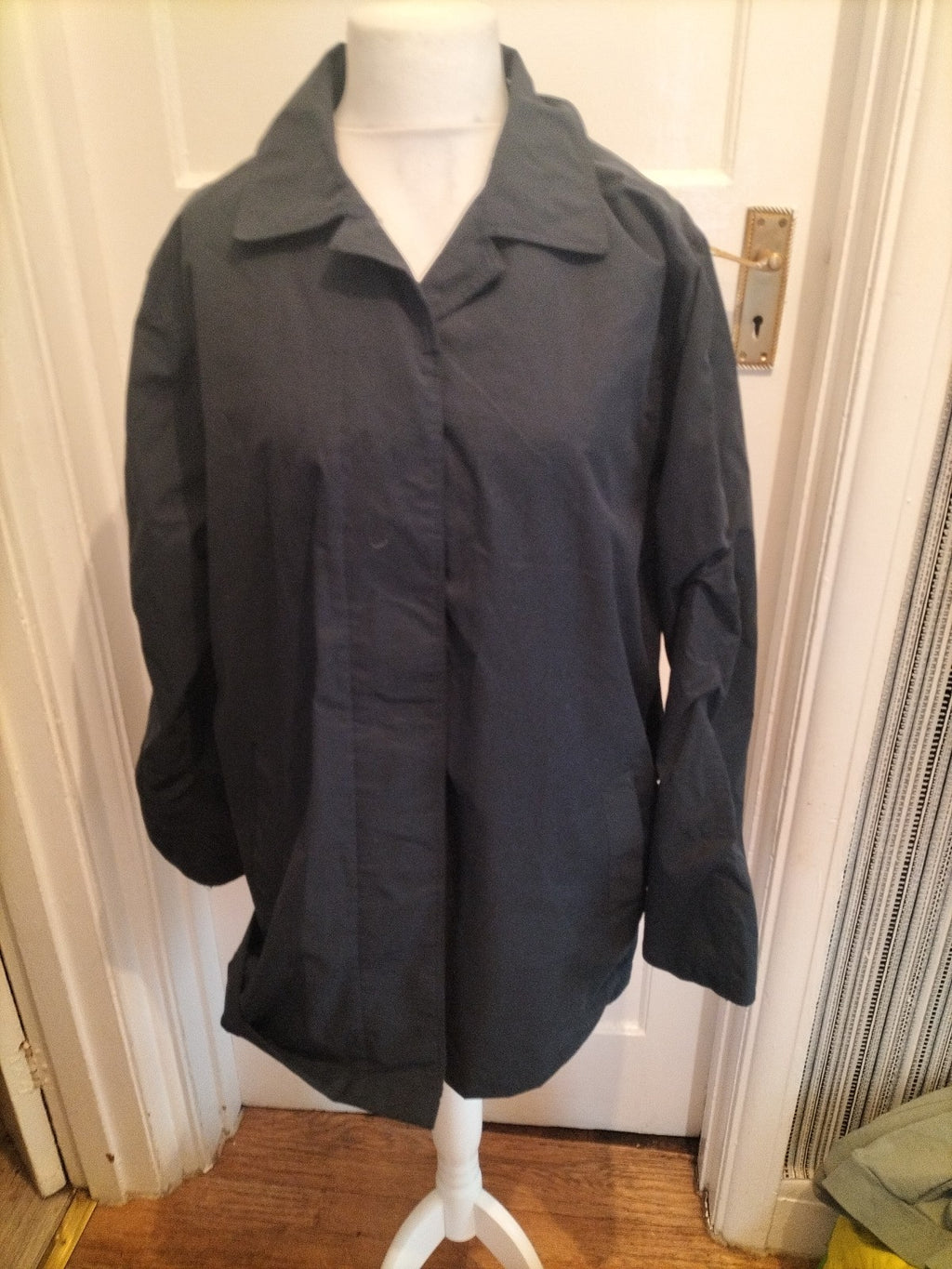Mens Rainmac Size XL Dark Navy Lined Coat