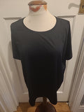 Ladies Workout Size 18/20 Black Short Sleeved Tshirt