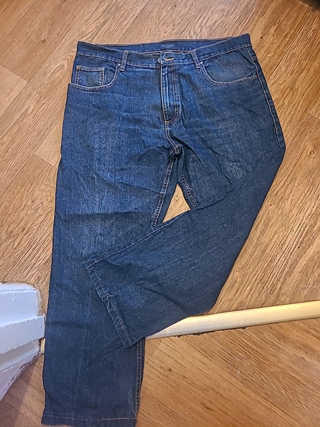 Mens Atlantic Bay Size 38S Denim Jeans