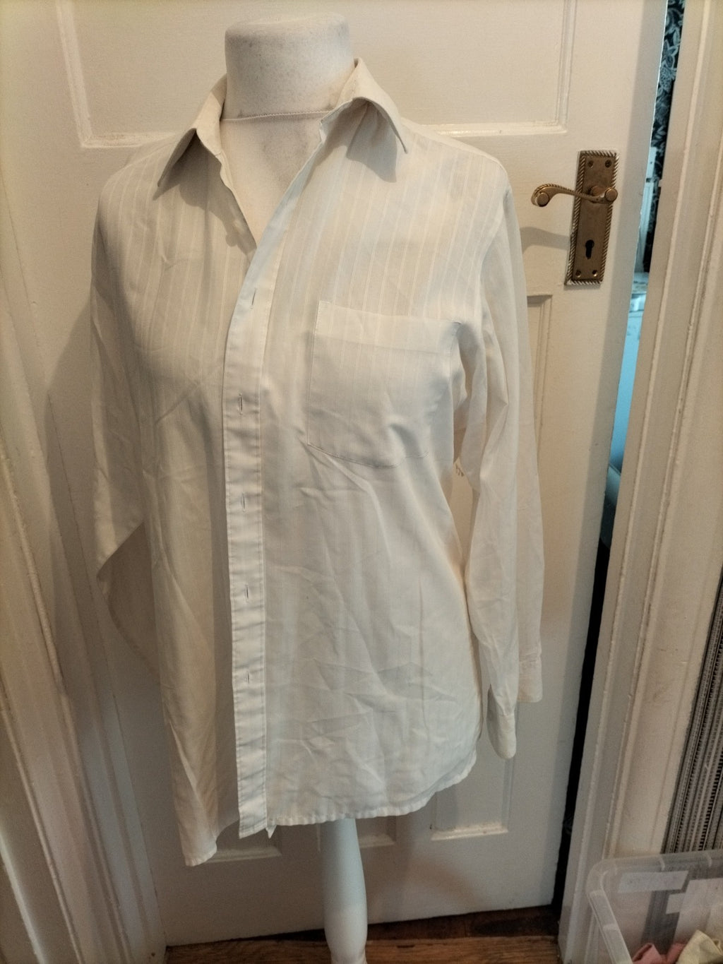 Mens Canda Size 15.5 Ivory Striped Long Sleeved Shirt Slight Marked Neck