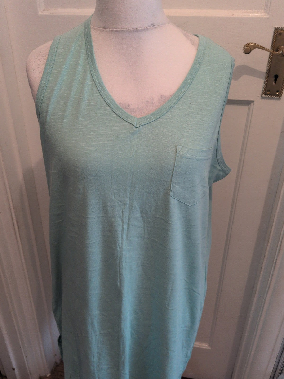 Peacocks 14-16 Aqua Sleeveless Night Dress