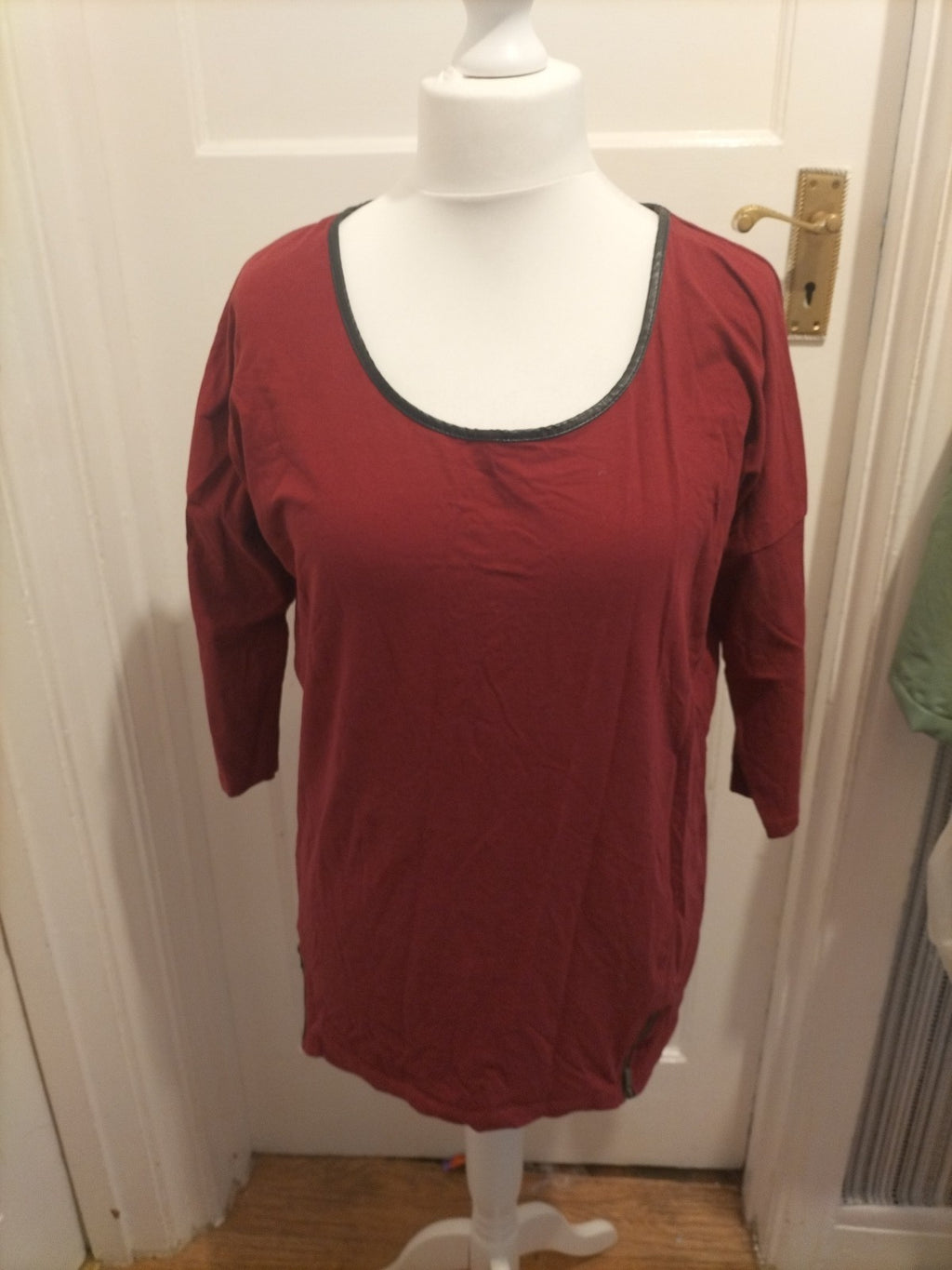 Ladies Esmara Size 18-20 Burgundy 3/4 Sleeved Tshirt