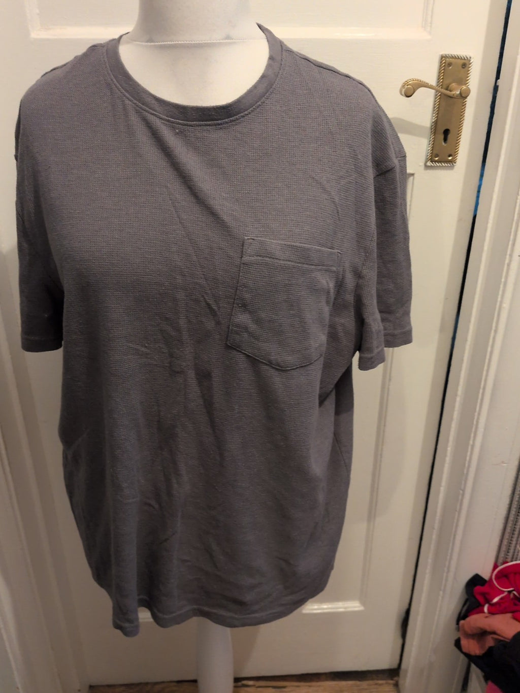 Tu Man Medium Grey Short Sleeve T-shirt Pocket On Chest