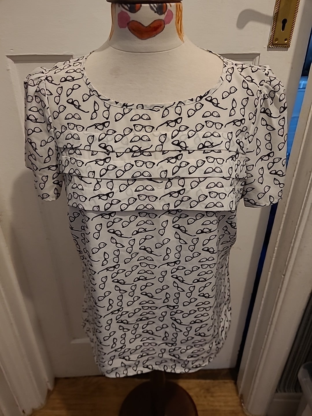 Ladies Marks And Spencer Size 14 Ivory Black "Glasses" Short Sleeved Blouse
