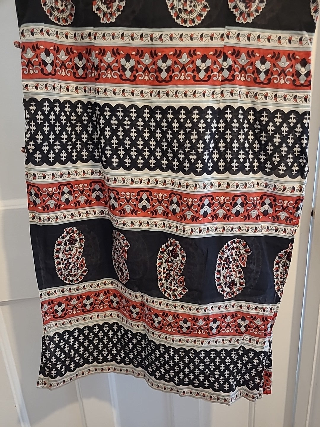 Ladies Kien Size Medium Black Pink Aztec Sleeveless Dress