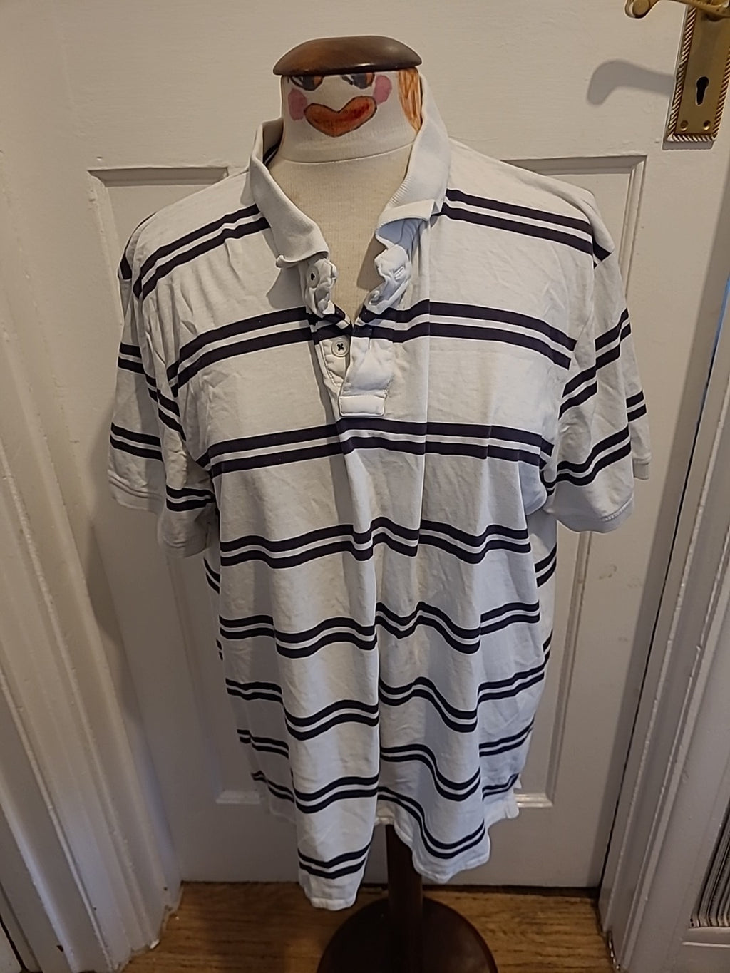 Mens Tu Size Large White And Navy Striped Collared Short Sleeved Polo