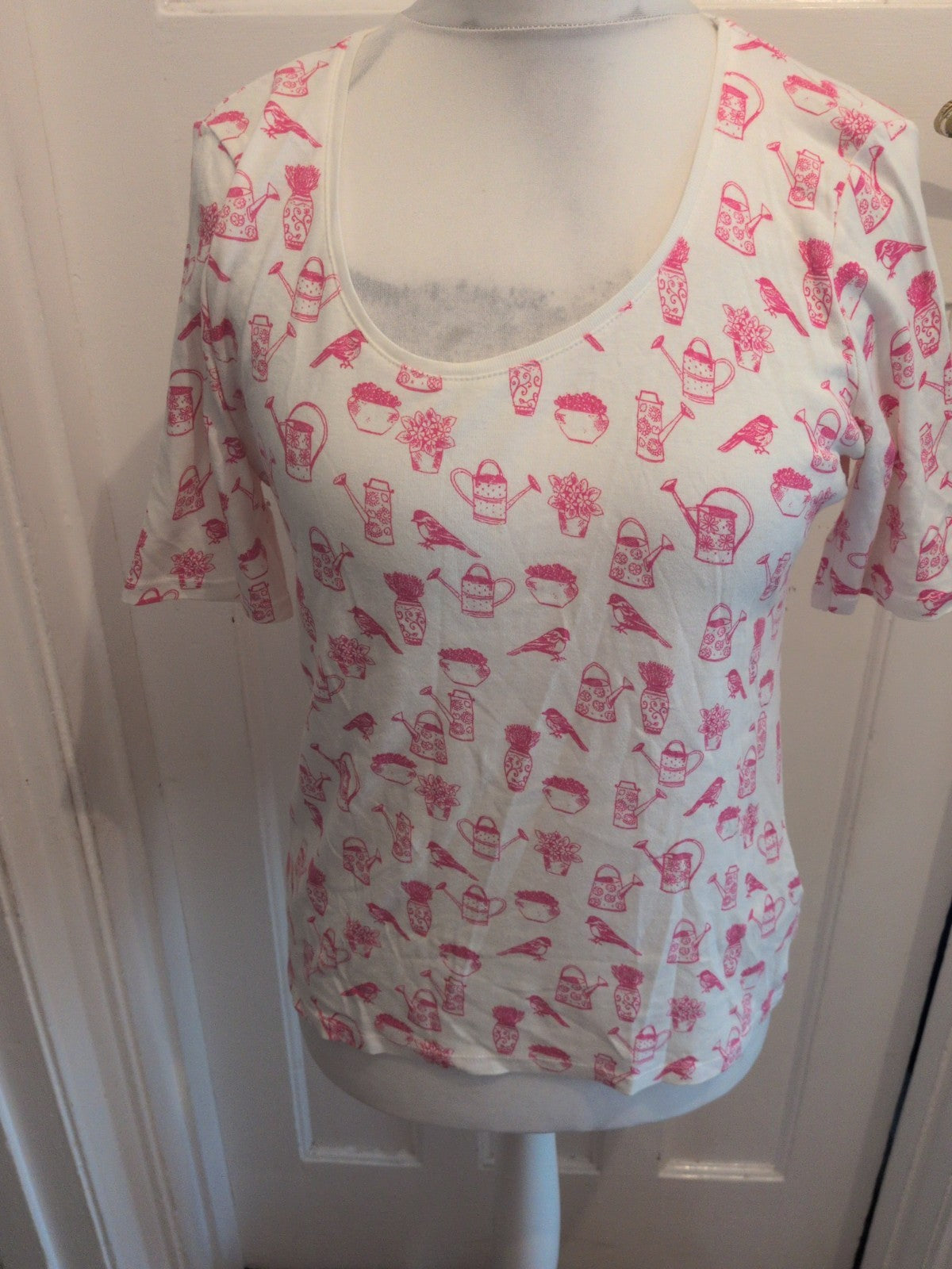 Marks And Spencer 16 White With Pink Pattern Short Sleeve T-shirt Blouse