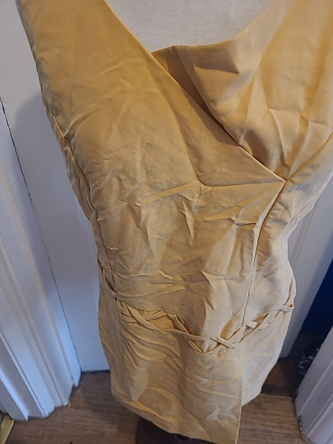 Ladies Lori Weidner Size 10 Yellow Sleeveless Blouse