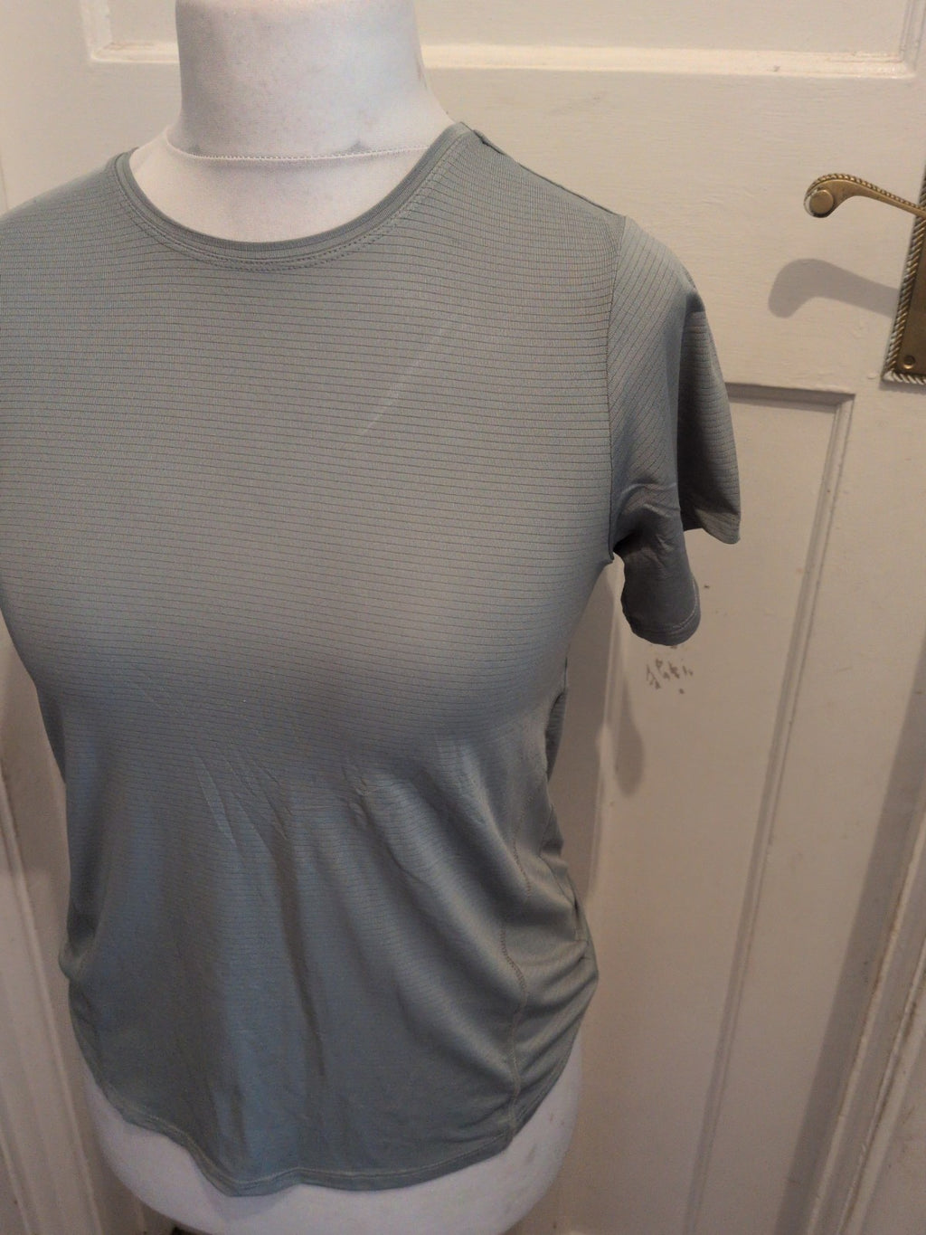 Primark 2XS Grey Short Sleeve Workout T-shirt Ladies