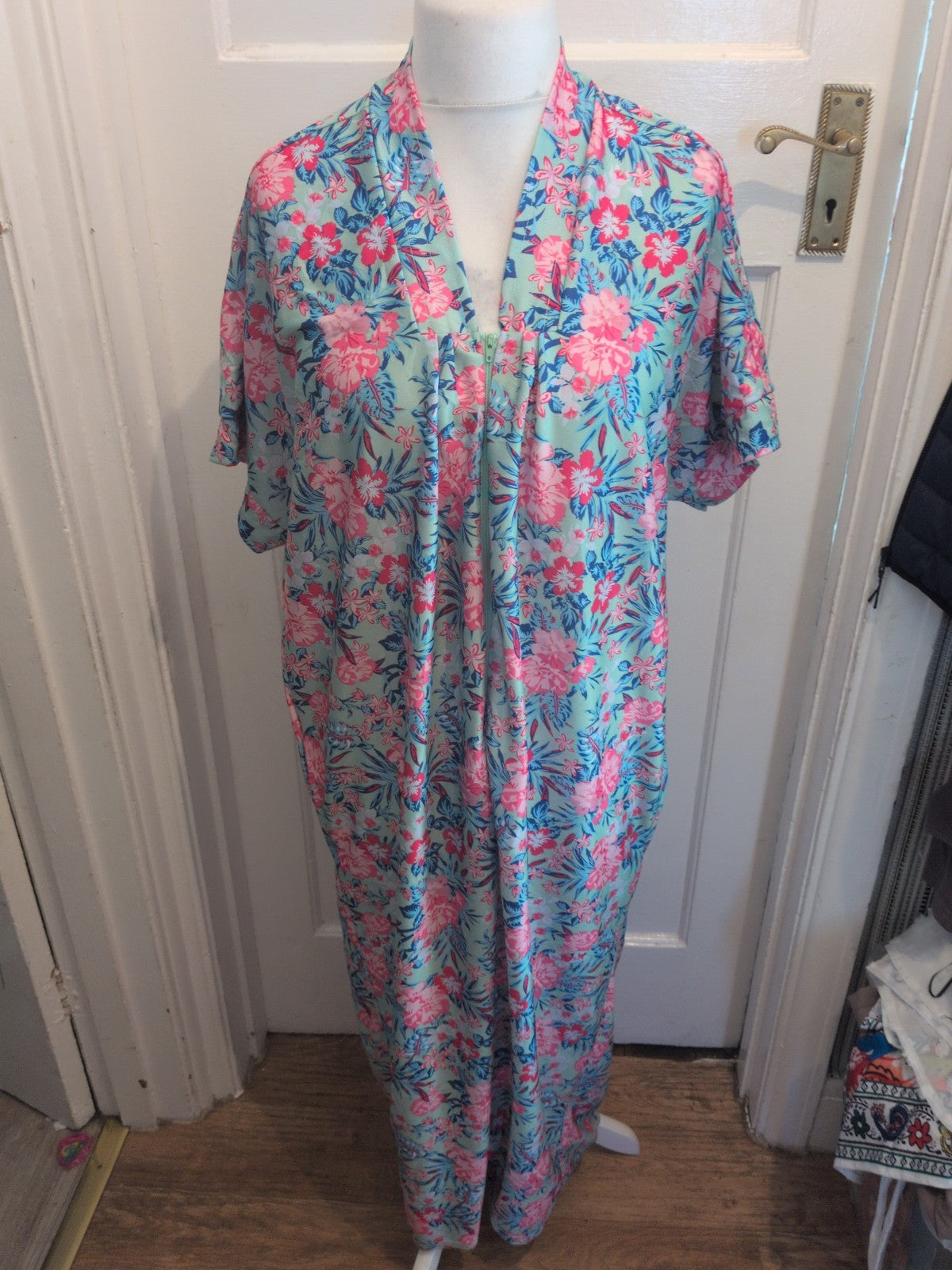 Medium Mint Floral Long Length Short Sleeve Dress