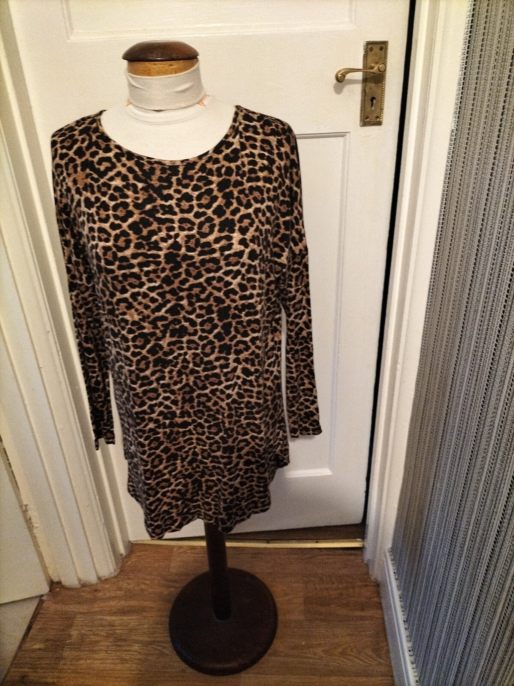 Ladies Papaya Medium Leopard Print Long Sleeved Blouse
