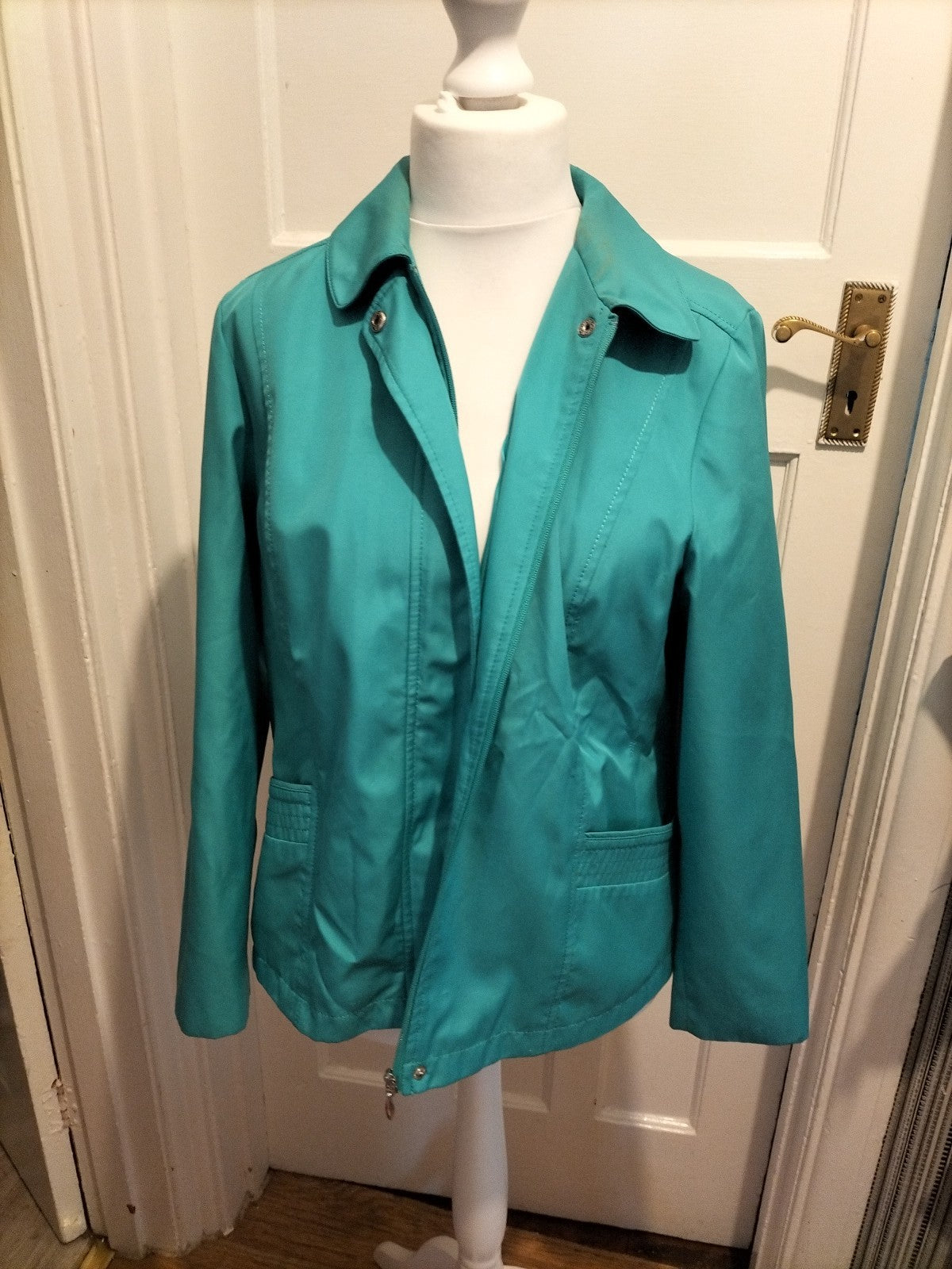 Ladies BM Collection Size Medium Turquoise Jacket