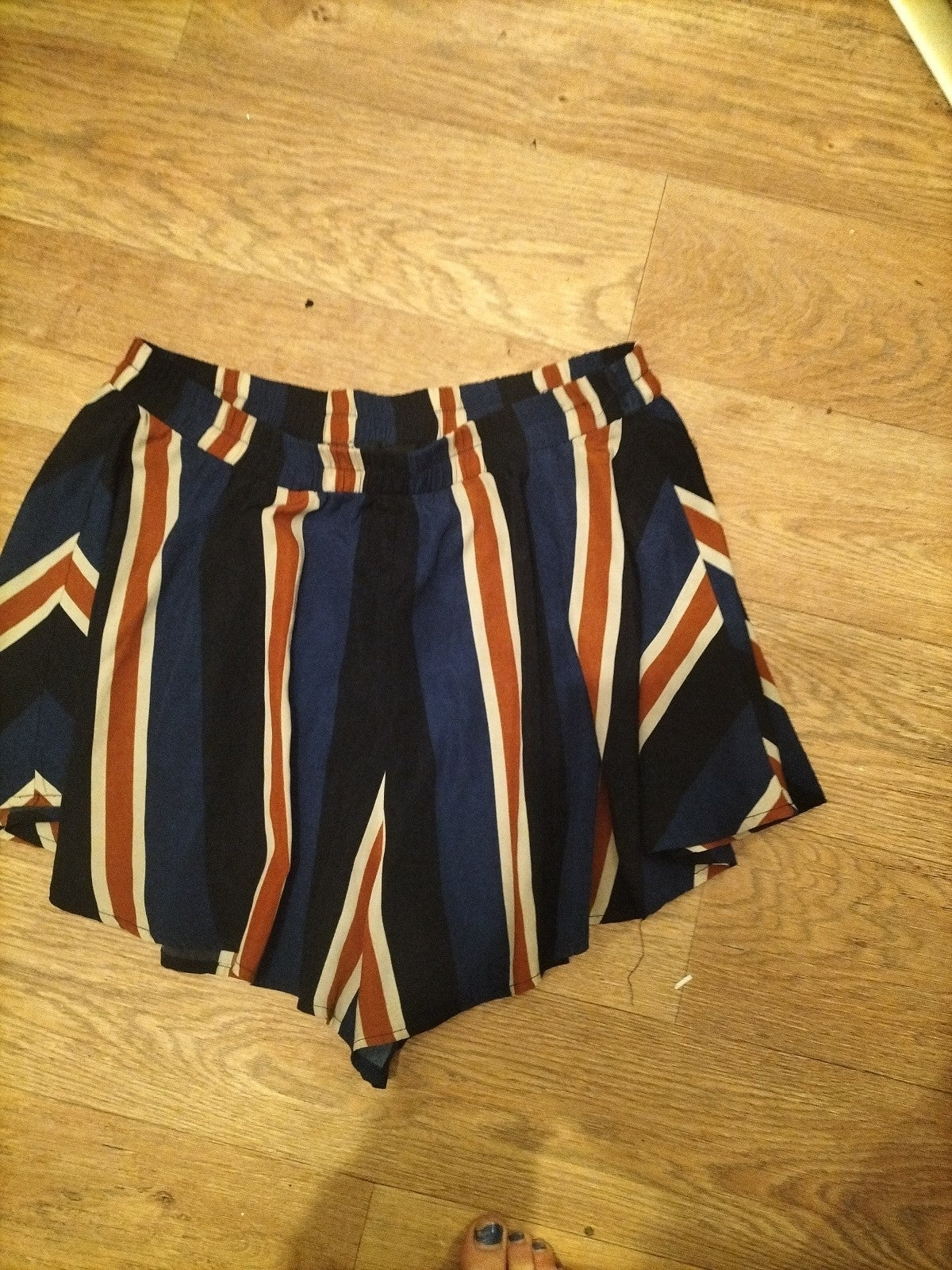 Ladies Prettylittlething Size 14 Blue/Brown/Navy Elasticated Shorts