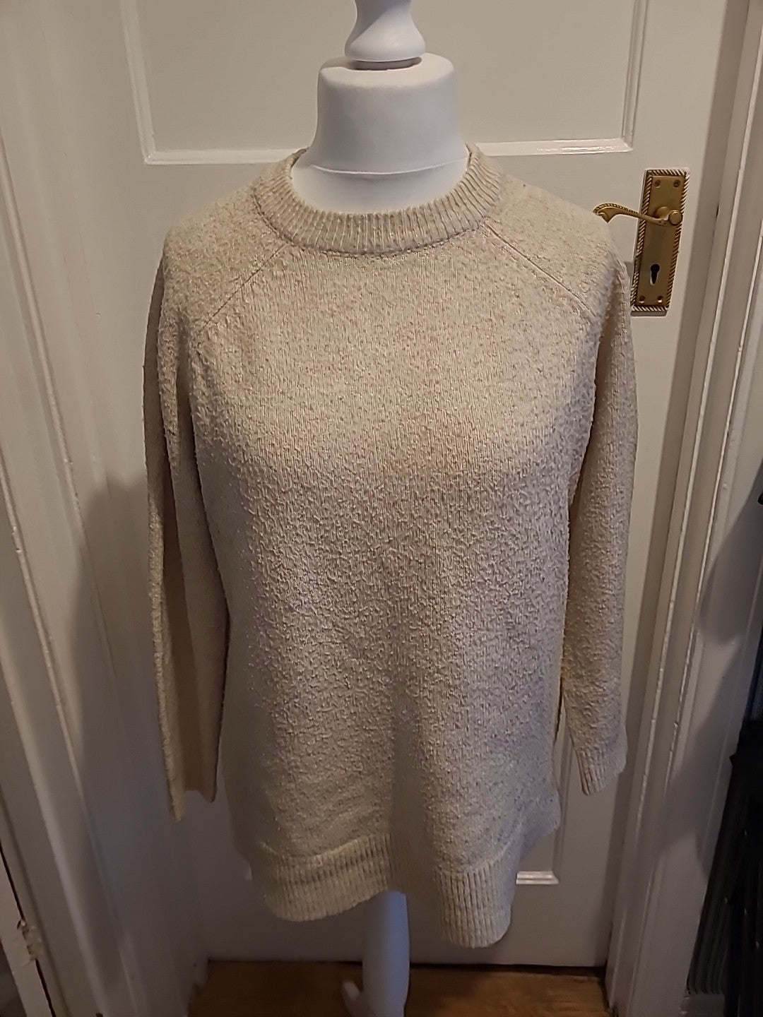 Mens New Look Size Medium Beige Ribbed Pullover Jumper