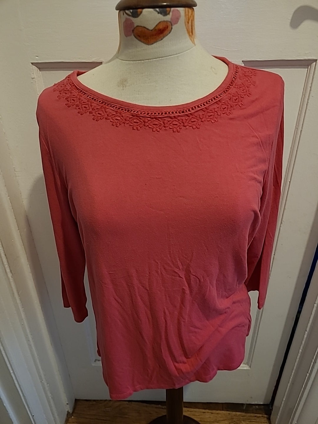 Ladies Classic Size 14 Pink Long Sleeved Tshirt