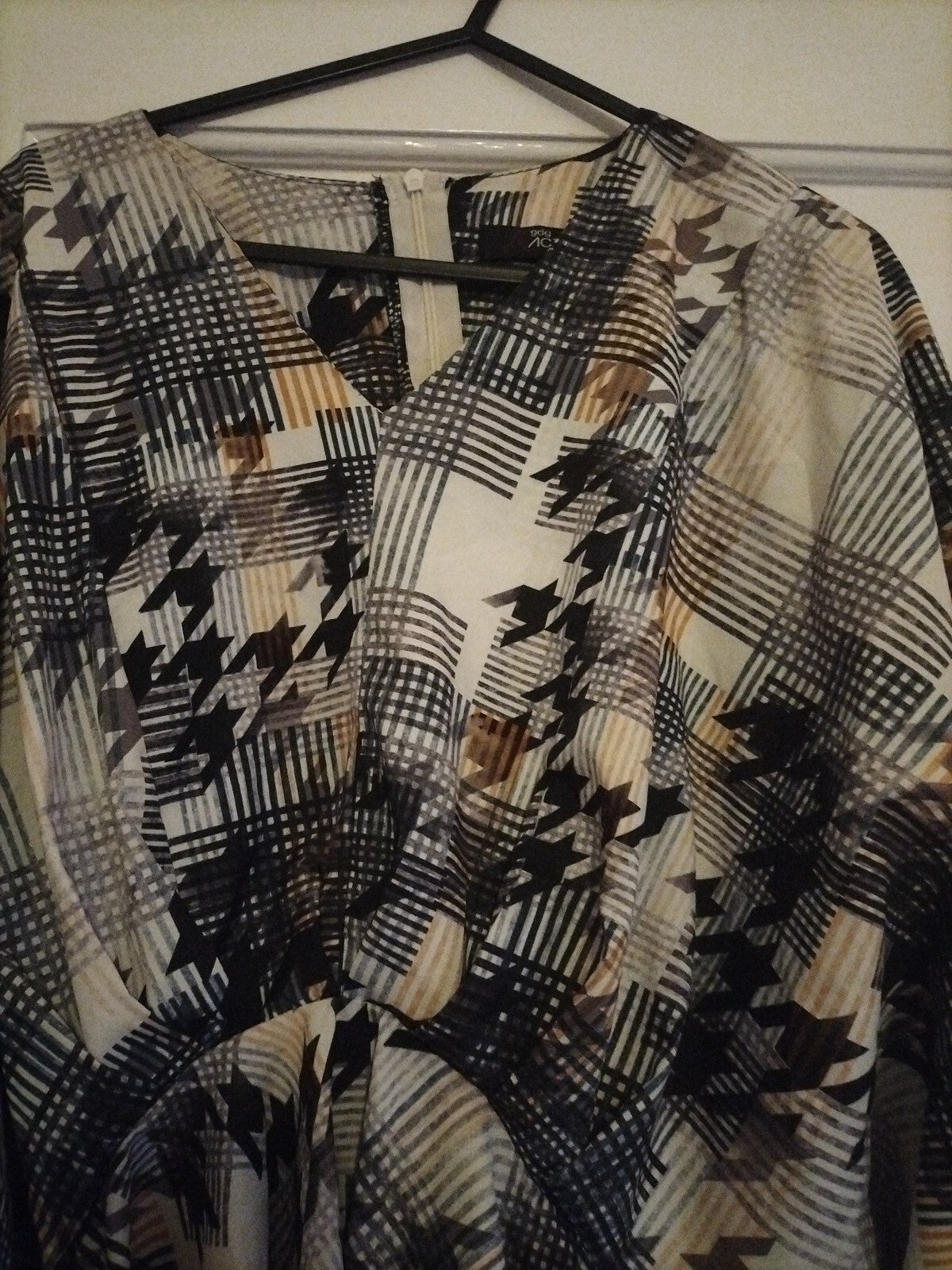 Ladies Gdg Actuel Size Small Multi Coloured Long Sleeved Blouse