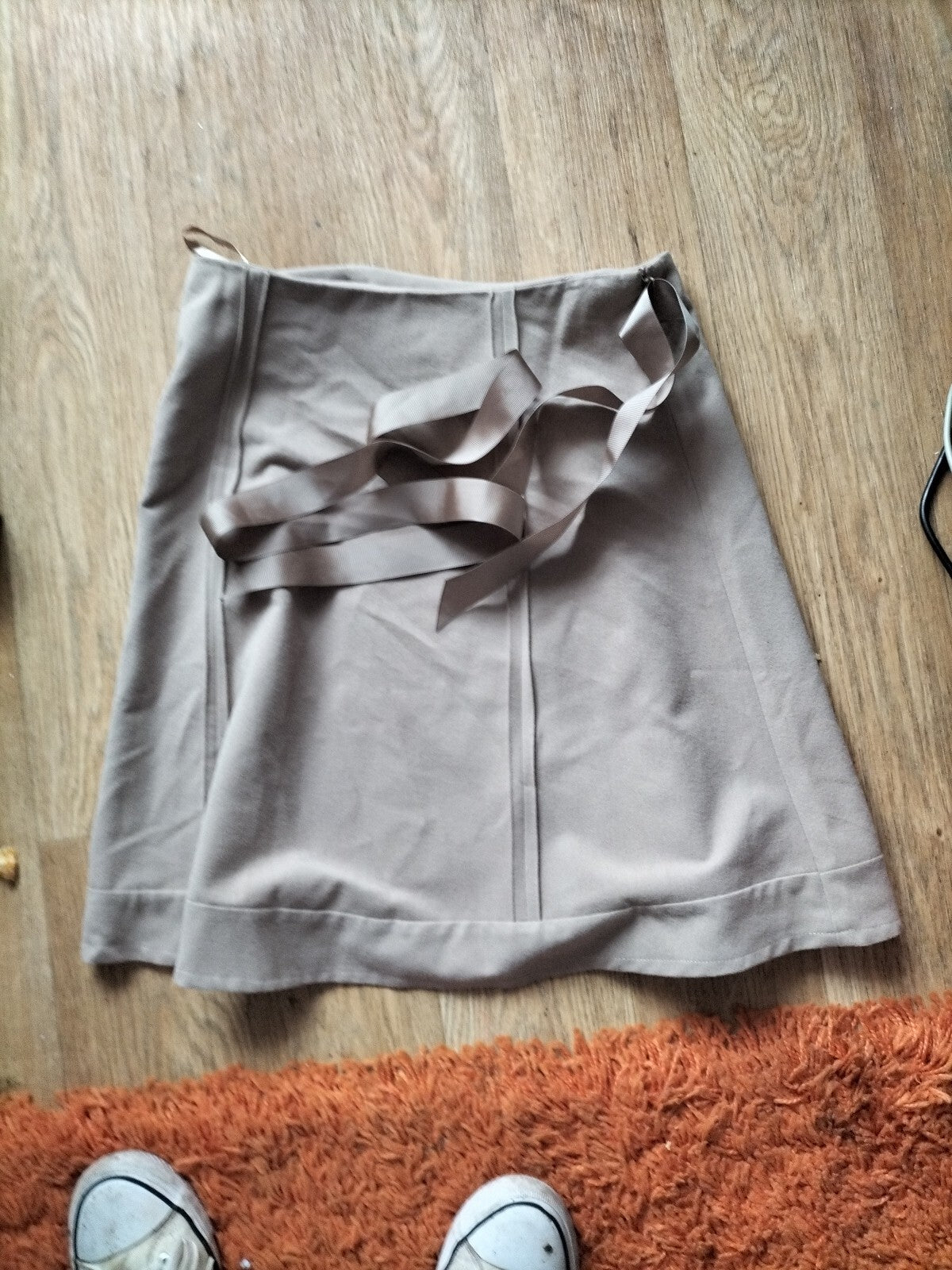 Ladies BM Size 12 Beige Skirt