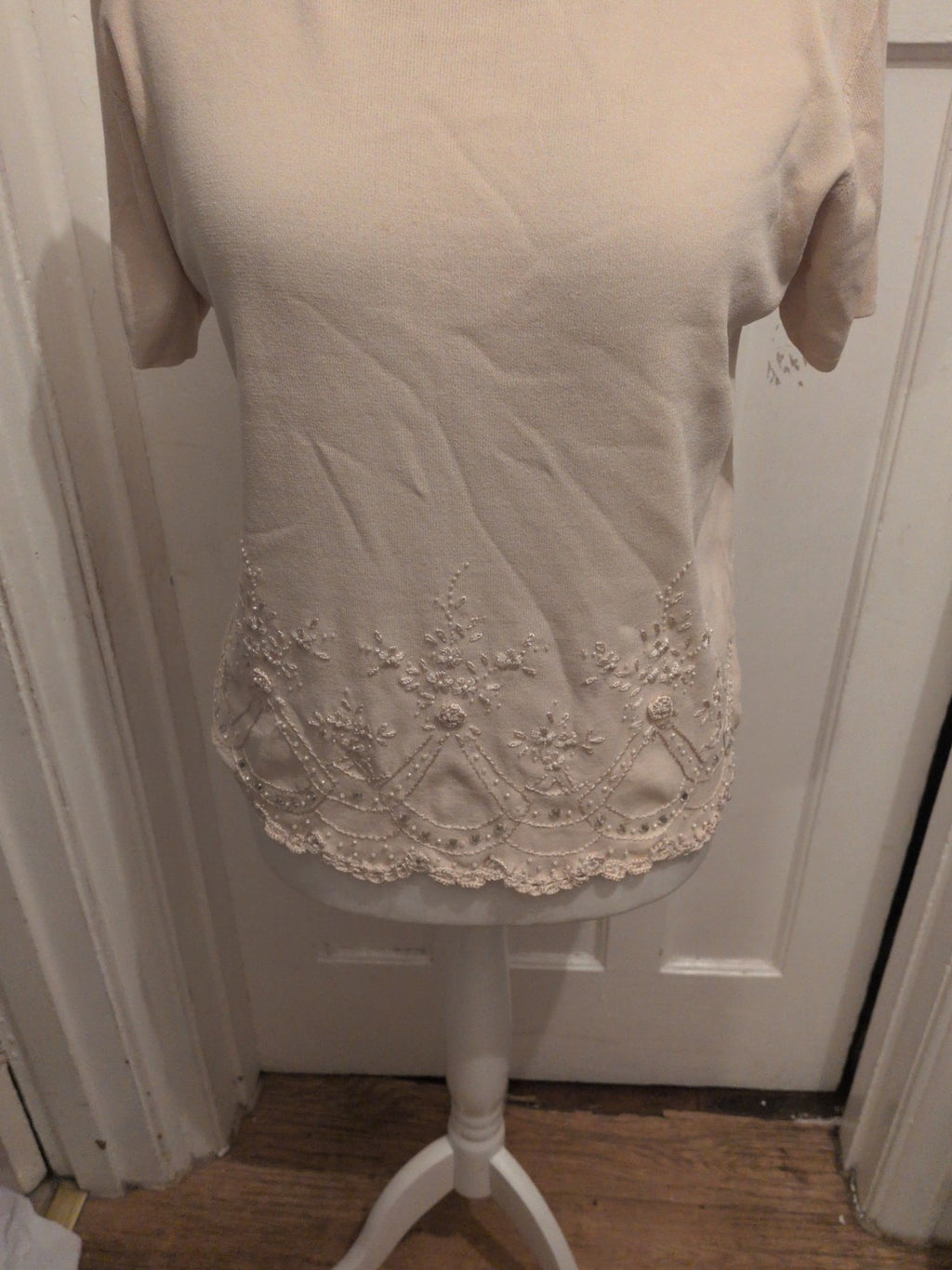 Ladies Avant Garde Size Large Stone Short Sleeve Blouse