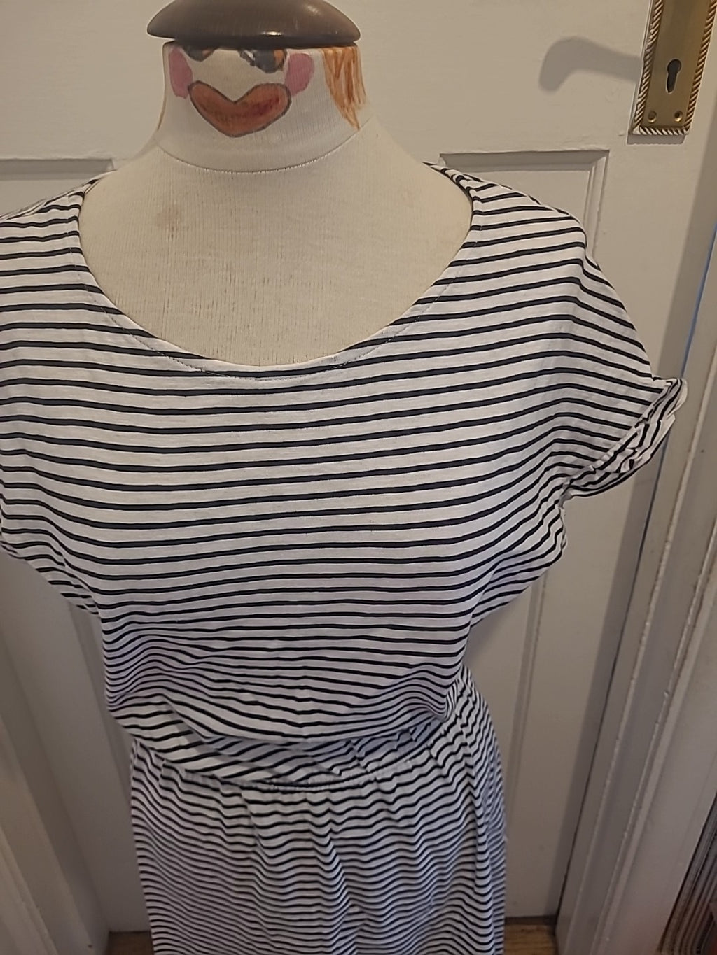 Ladies H&M Size Small Black White Striped Short Sleeved Dress