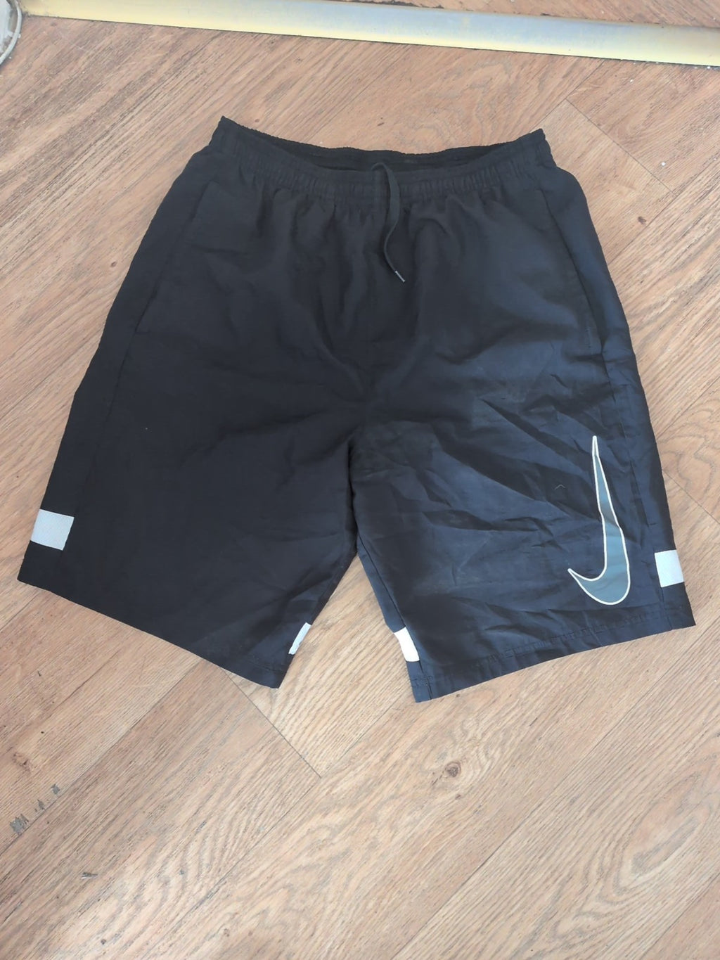 Nike 158-170 Black Elasticated Shorts